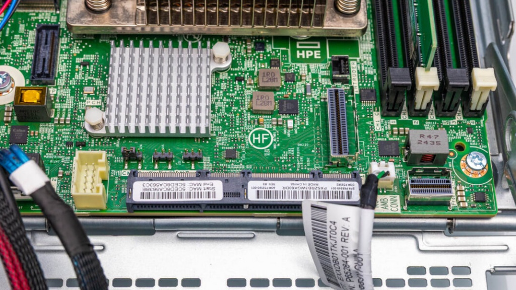 HPE-ProLiant-MicroServer-Gen11-Inside-11.jpg HPE-ProLiant-MicroServer-Gen11-Inside-11.jpg