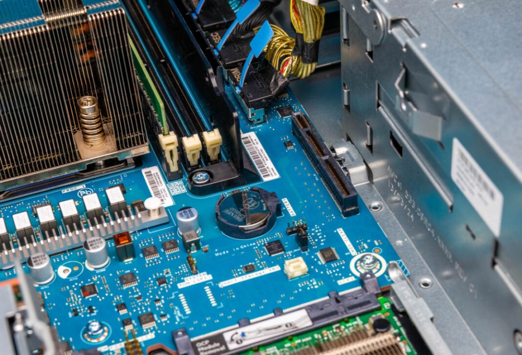 HPE-ProLiant-DL145-Gen11-Riser-Slot-1068x726.jpg HPE-ProLiant-DL145-Gen11-Riser-Slot-1068x726.jpg
